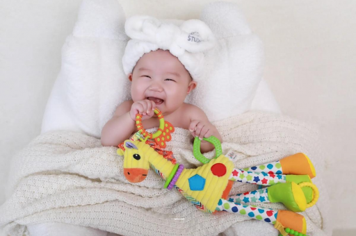 馆陶1岁宝宝流鼻涕打喷嚏